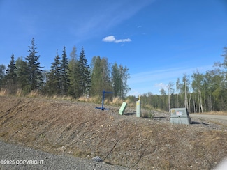 L8 B2 W Blue Moon Cir, Knik-Fairview, AK 99654