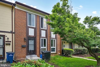 2456 Sun Valley Cir Unit 7M, Silver Spring, MD 20906