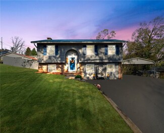 837 Fox Squirrel Ridge Rd, Pickens, SC 29671