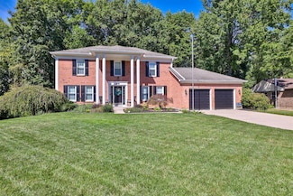 679 Candleridge Dr, Cincinnati, OH 45233