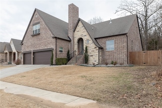 346 N Ainsley Loop, Fayetteville, AR 72704