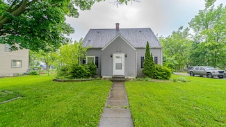 38 Deerpath Rd, Merrillville, IN 46410