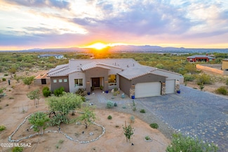 233 N Palomino Run Place, Sahuarita, AZ 85629