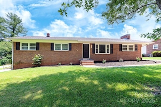 306 2nd Avenue Place NE, Conover, NC 28613