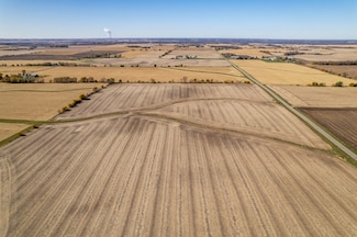 28x6 Stone Quarry Rd, Belvidere, IL 61008