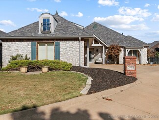 2930 Versailles Place, Bartlesville, OK 74006
