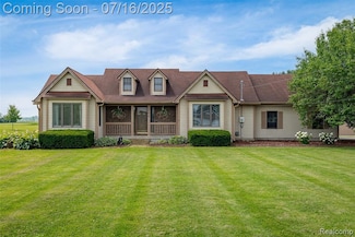 7366 E Maple Ave, Grand Blanc, MI 48439
