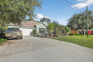 3331 SW Espanola St, Port St. Lucie, FL 34953