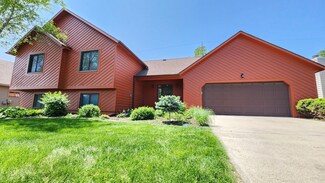 2337 Meadow Hills Dr SW, Rochester, MN 55902
