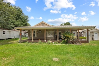 100 6th Ave, Nederland, TX 77627