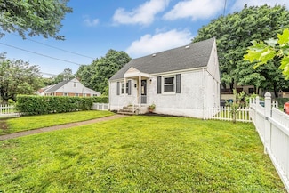 250 Augur St, Hamden, CT 06517