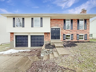 946 Harrogate Ct, Cincinnati, OH 45240