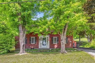 18 Old Warner Rd, Bradford, NH 03221