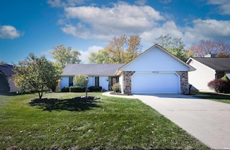 6333 Verandah Ln, Fort Wayne, IN 46835