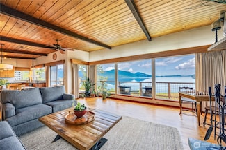 14380 NW Rhoda Ln, Seabeck, WA 98380