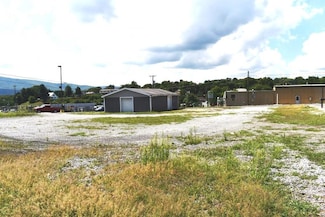 216 Cassell Rd, Wytheville, VA 24382