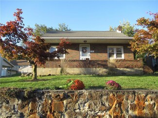 1241 Salisbury Rd, Allentown, PA 18103