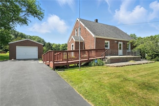 146 Edgewood Drive Extension, Transfer, PA 16154