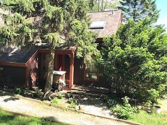 27 Mountainside Ln Unit 5, Francestown, NH 03043