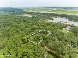 25 Vista Blvd E, Saint Helena Island, SC 29920