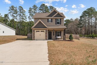 20 W Park Ln, Sanford, NC 27332