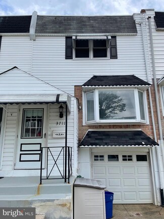 3711 S Hereford Ln, Philadelphia, PA 19114
