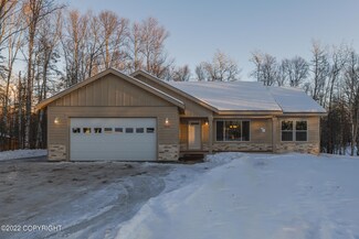 L3 B6 N Wolf Ridge St, Wasilla, AK 99654