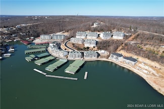 92 Emerald Bay Dr Unit 2A, Lake Ozark, MO 65049