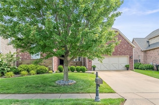 5617 Chadwick Dr, Rogers, AR 72758