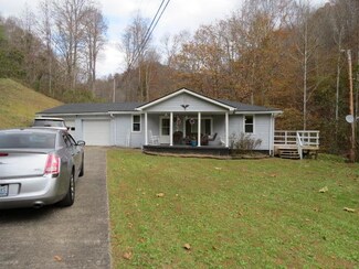 244 Emerald Ln, Yeaddiss, KY 41777
