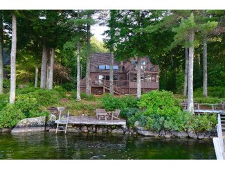 37 Sawyer Point Rd, Tuftonboro, NH 03816