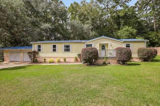 2040 Plantation Forest Dr, Tallahassee, FL 32317