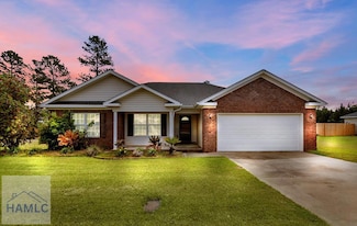 165 Jackson Ave NE, Ludowici, GA 31316