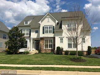 4070 Cray Dr, Warrenton, VA 20187