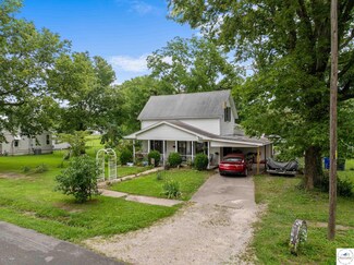 1721 S Lamine Ave, Sedalia, MO 65301