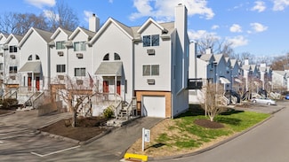 925 Oronoke Rd Unit 25H, Waterbury, CT 06708
