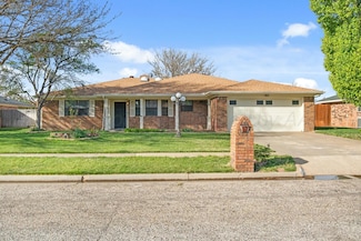 6206 Yale St, Amarillo, TX 79109