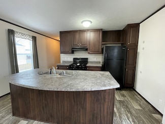 235 Schirra Ave Unit 235, Flushing, MI 48433