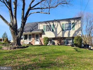 1228 Ridgeview Dr, Phoenixville, PA 19460