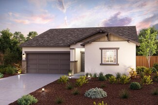 1870 Glory Ave, Tulare, CA 93274