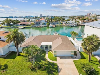 441 Palm Island NE, Clearwater Beach, FL 33767