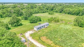 614 SW T Hwy, Kingsville, MO 64061