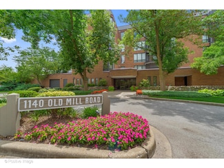 1140 Old Mill Rd Unit 307F, Hinsdale, IL 60521