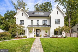 204 N Van Buren St, Falls Church, VA 22046