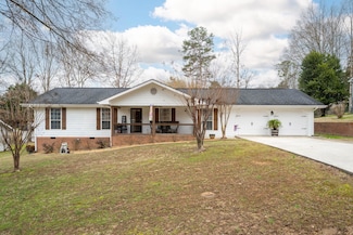 2312 Lyons Ln, Soddy Daisy, TN 37379