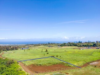 2450 Baldwin Ave Unit B, Makawao, HI 96768