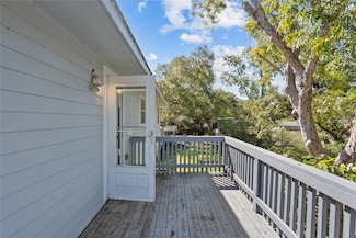 336 Reppert St Unit A, Bacliff, TX 77518