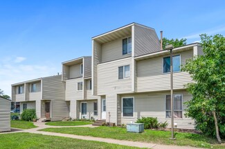 7918 Yates Ave N, Brooklyn Park, MN 55443