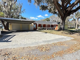 30437 Orange Dr, Leesburg, FL 34748