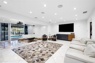 1229 Coral Ln, Hollywood, FL 33019